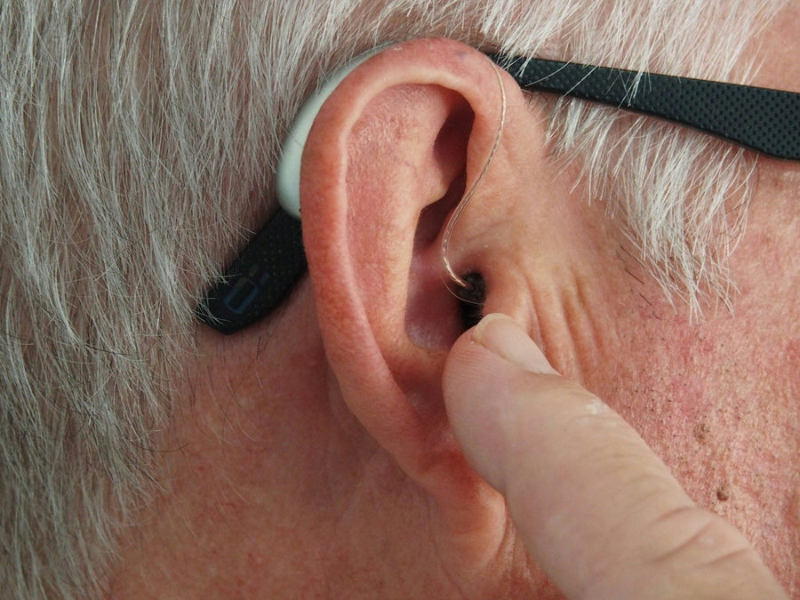CLARIA vs MD Hearing: Which hearing aid should you choose?