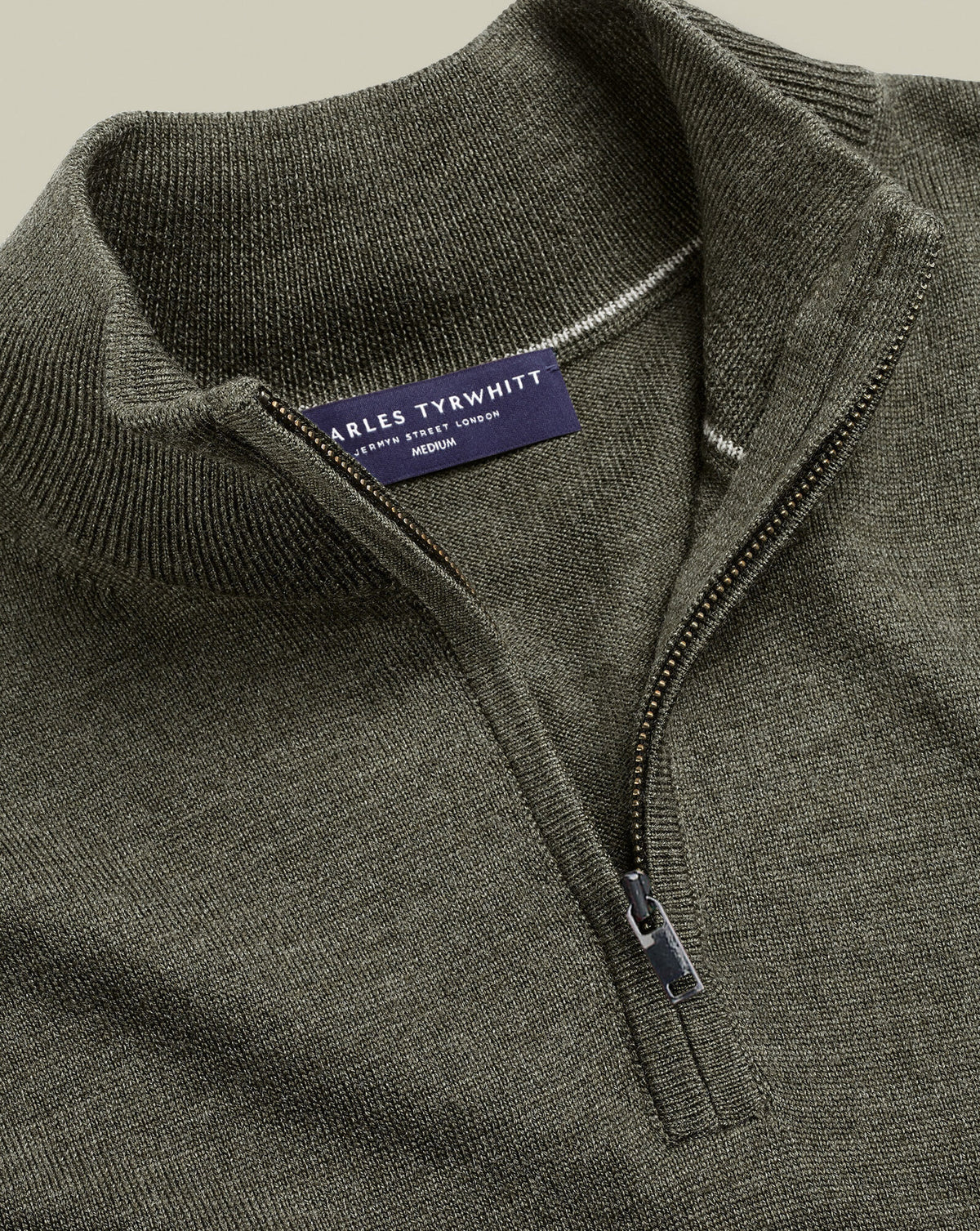 Pull camionneur en mérinos – Vert olive
