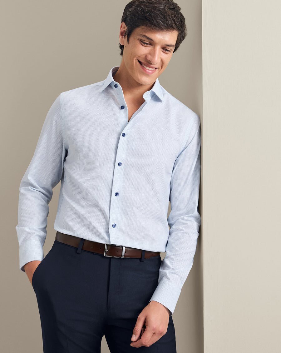 Chemise stretch texturée sans repassage – Blanc et bleu ciel