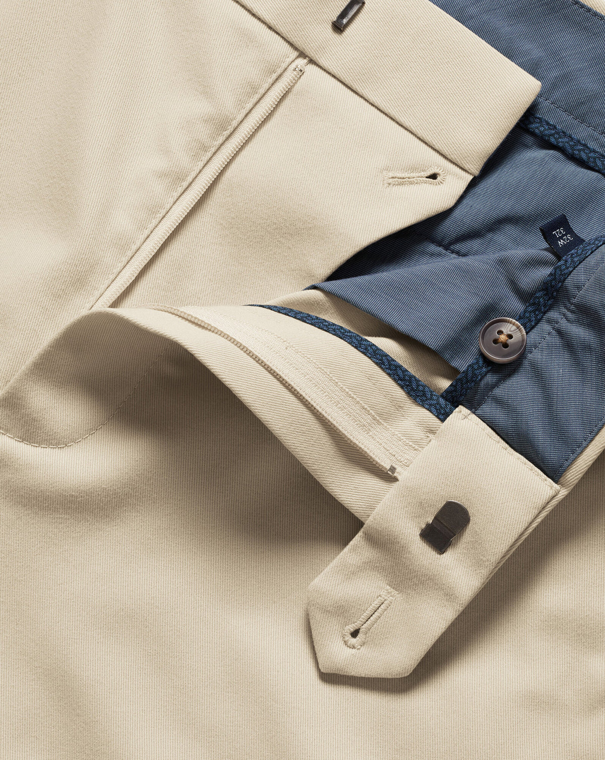 Chino sans repassage – Pierre
